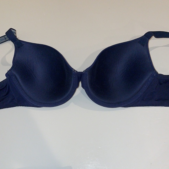 Victoria’s Secret 💖Bundle It!💖 Blue Bra with Sparkle Detail - Picture 6 of 7